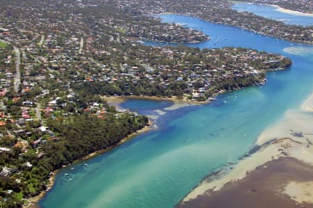 Aerial Image of LILLI PILLI