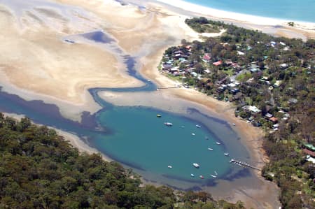 Aerial Image of FISHERMANS BAY MAIANBAR