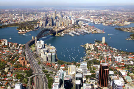 Aerial Image of NORTH SYDNEY TO SYDNEY