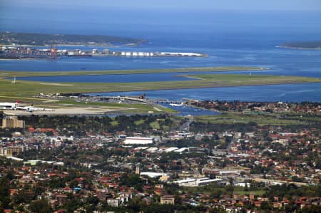 Aerial Image of PARALLEL RUNWAYS AT SYDNEY AIRPORT.