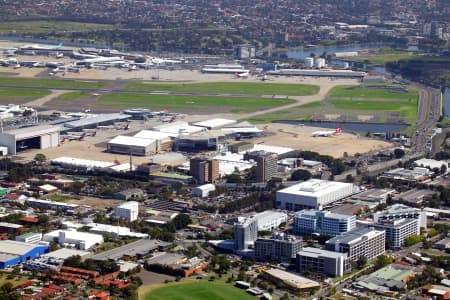 Aerial Image of SYDNEY AIRPORT