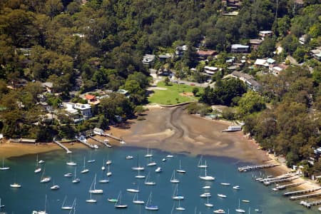 Aerial Image of SALT PAN COVE  NEWPORT