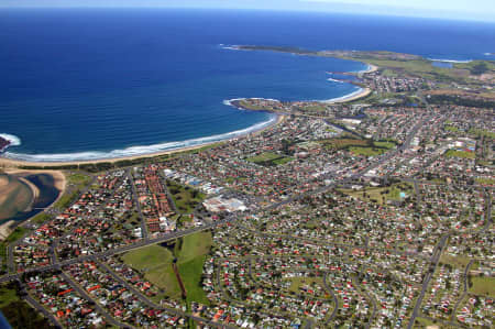 Aerial Image of LAKE ILLAWARRA AND WARILLA