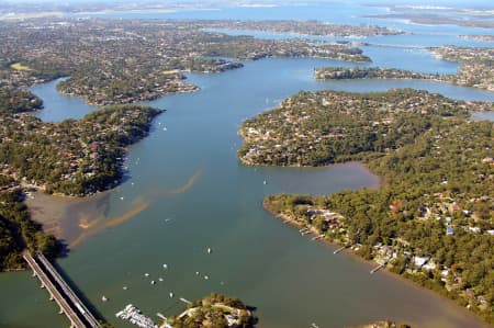 Aerial Image of OYSTER BAY