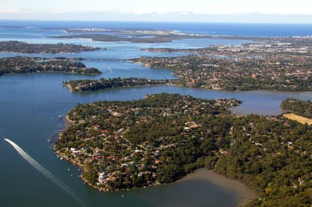 Aerial Image of OYSTER BAY