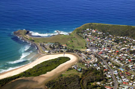 Aerial Image of CRESCENT HEAD\'S VILLAGE