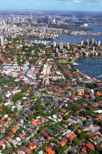 Aerial Image of BELLEVUE HILL TO THE CITY