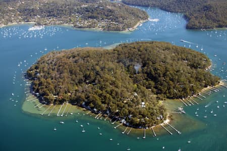 Aerial Image of SCOTLAND ISLAND