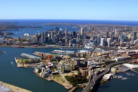 Aerial Image of PYRMONT.