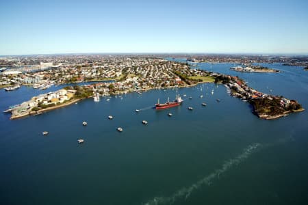 Aerial Image of BIRCHGROVE AND SNAILS BAY.