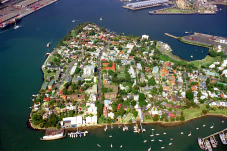 Aerial Image of BALMAIN EAST.