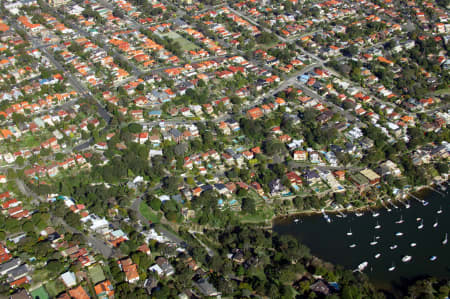 Aerial Image of QUAKERS HAT BAY, MOSMAN.