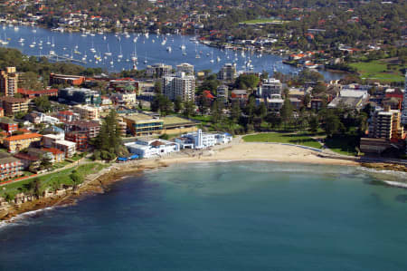 Aerial Image of CRONULLA BEACH