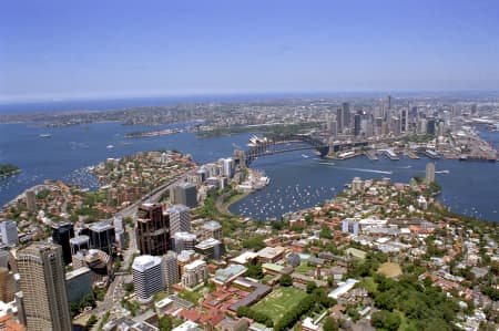 Aerial Image of NORTH SYDNEY TO THE CITY.