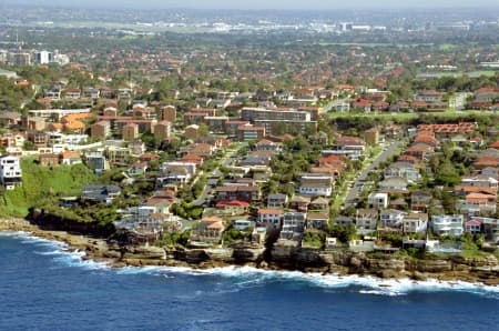 Aerial Image of LURLINE BAY.