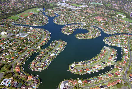 Aerial Image of SYLVANIA WATERS