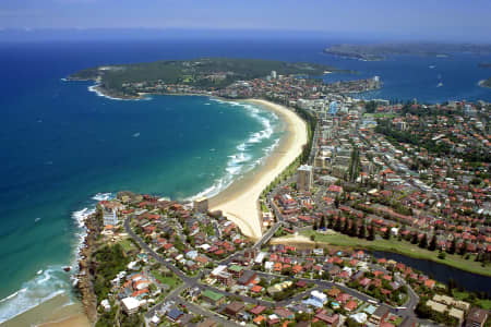 Aerial Image of QUEENSCLIFF TO MANLY.