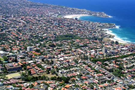 Aerial Image of BRONTE LOOKING NORTH.