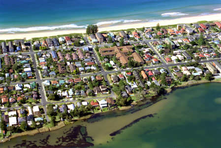 Aerial Image of NARRABEEN PENINSULA