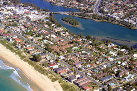 Aerial Image of NARRABEEN PENINSULA AND LAGOON