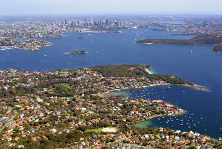Aerial Image of VAUCLUSE TO THE CITY