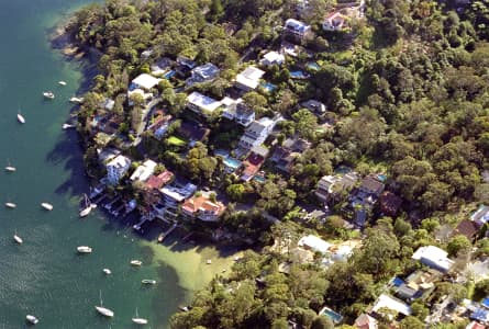 Aerial Image of CLOSUP OF BLIGH CRESCENT