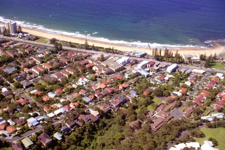 Aerial Image of NORTH EAST OVER COLLAROY.