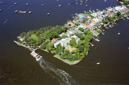 Aerial Image of BIRCHGROVE WHARF