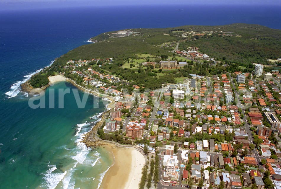 Aerial Image of Looking south to Manly