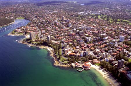Aerial Image of WEST FROM MANLY COVE