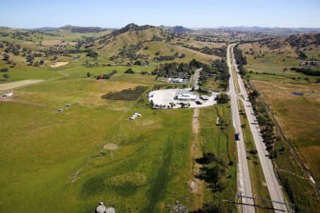 Aerial Image of DOG ON THE TUCKER BOX, GUNDAGAI