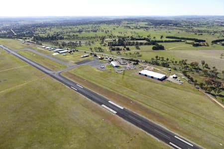 Aerial Image of ARMIDALE AIRPORT