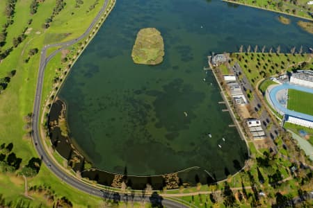 Aerial Image of ALBERT PARK LAKE