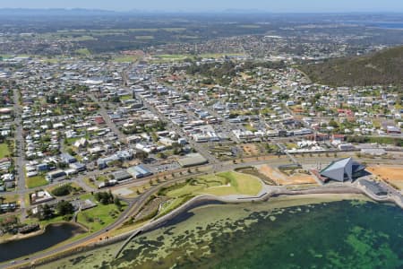 Aerial Image of ALBANY WATERFRONT LOOKING NORTH-EAST