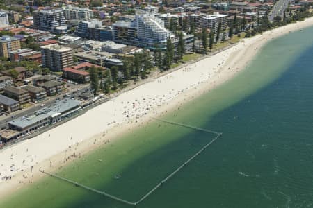 Aerial Image of BEACH BATHERS BRIGHTON LE SANDS