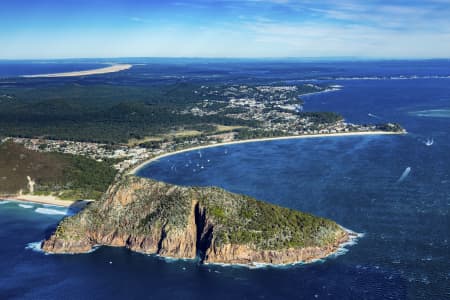 Aerial Image of TOMAREE HEADLAND