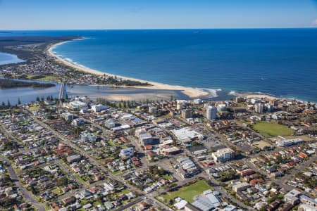 Aerial Image of THE ENTRANCE