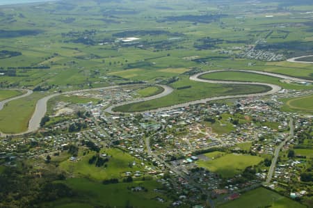 Aerial Image of HELENSVILLE.