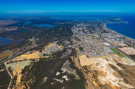 Aerial Image of LAKELANDS
