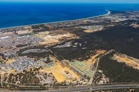 Aerial Image of LAKELANDS
