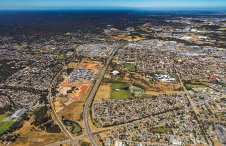 Aerial Image of MIDDLE SWAN