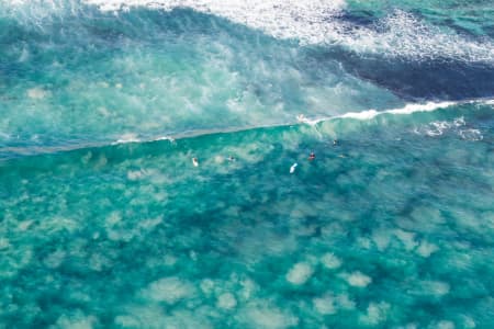 Aerial Image of METTAMS POOL