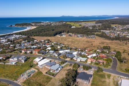 Aerial Image of RED HEAD