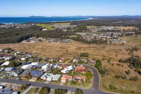 Aerial Image of RED HEAD