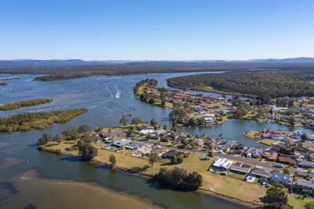 Aerial Image of TUNCURRY