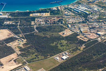 Aerial Image of EAST ROCKINGHAM