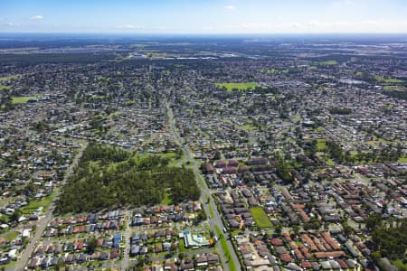 Aerial Image of MOUNT DRUITT
