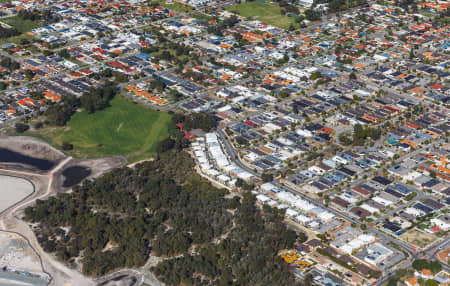 Aerial Image of QUEENS PARK