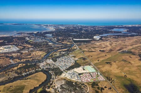 Aerial Image of RAVENSWOOD