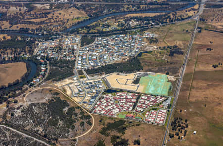 Aerial Image of RAVENSWOOD